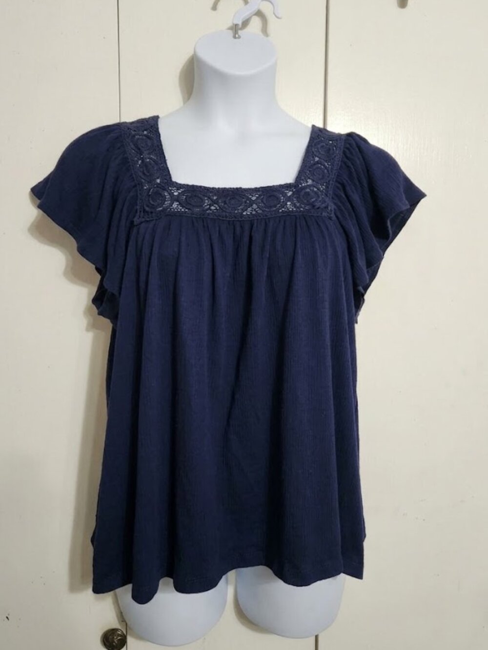 Old Navy Crochet Yoke Top Womens XL Navy Blue Short Flutter Sleeve Boho Blouse